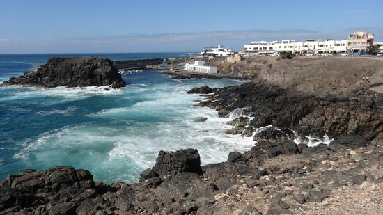 Blick auf den kleinen Hafen von El Cotillo