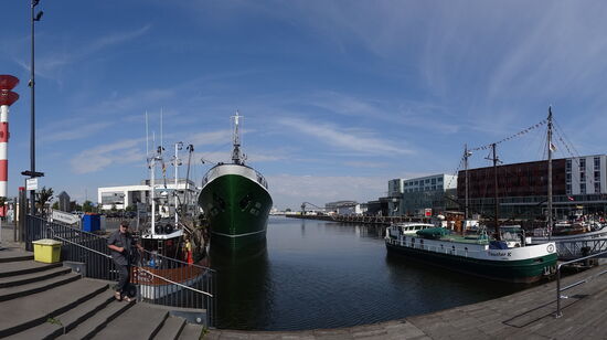 Blick ins Hafenbecken