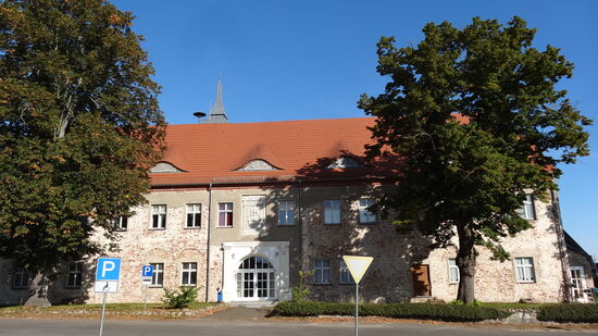 Pudagla Vorderansicht...