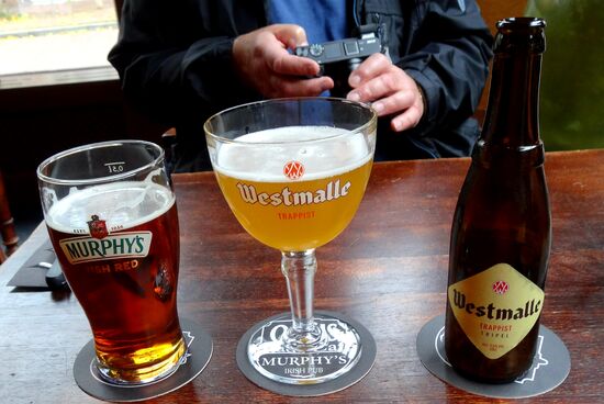 Im "Irish Pub" eine mehrseitige Bierkarte.......die Qual der Wahl