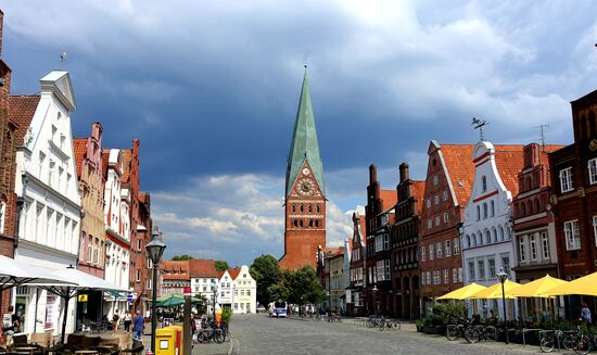 ......am Ende die St. Johannis Kirche