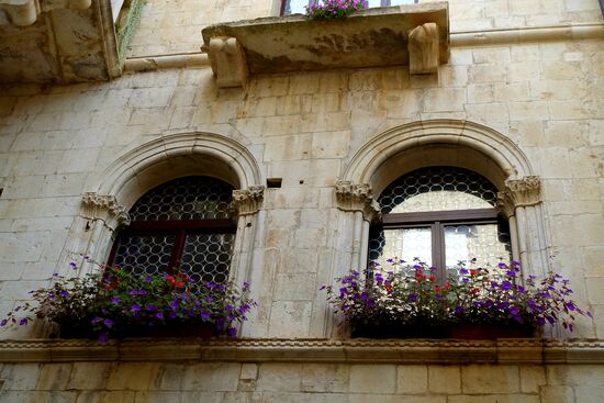 Innenhof am Eingang zu Kairos Sammlung, Benedektinerkloster St. Nicholas
