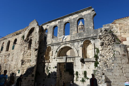 Das Silbertor (Porta Argentea), eines von 4 Toren