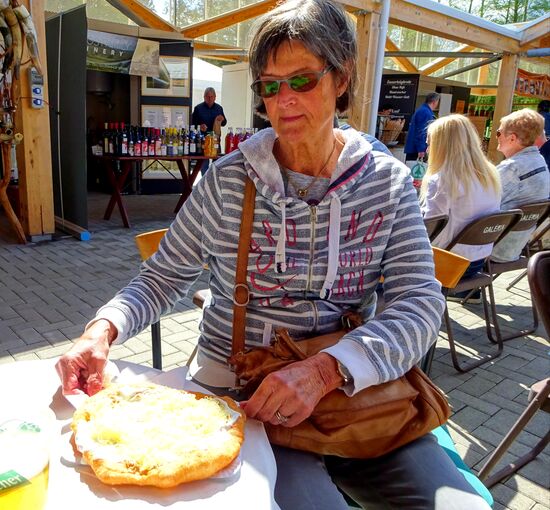 Lángos am Markttag