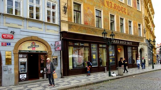 Das lag auch auf dem Weg zurück zur Tramstation...dieses Hard Rock Café ist eins der ältesten und grössten in Europa