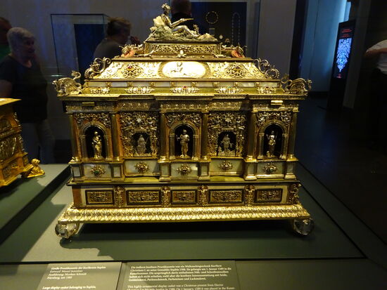 Grosse Prunkkassette der Kurfürstin Sophia um 1585, entworfen von Wenzel Jamnitzer, gearbeitet von Nicolaus Schmidt