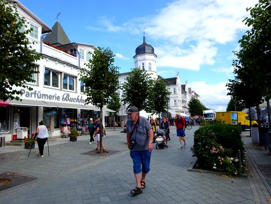 Durch die Hauptstrasse zurück