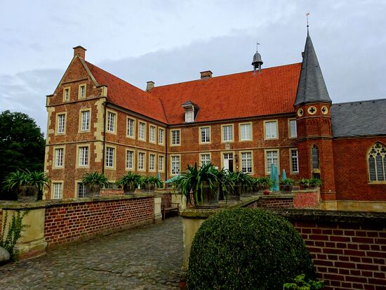 Unten ist ein Restaurant, oben das Museum, was wir aber nicht besichtigt haben.