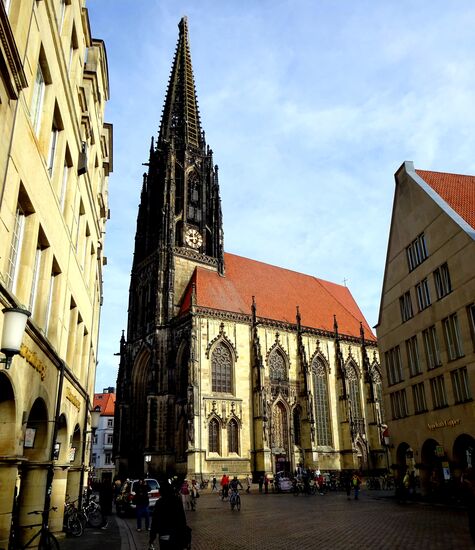 St. Lamberti Kirche, eine röm.-kath. Bürgerkirche, erbaut zwischen 1375 und 1525