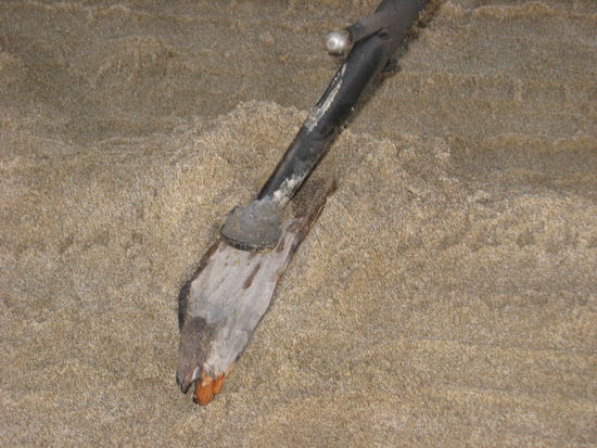 einfach ein Stück "Treibholz" untergelegt und schon funktioniert es