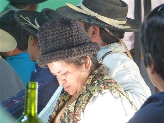 die fiesta es viva, prozession in payogasta.