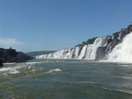 2 kilometer wasserfall, der rio uruguay im pn mocona.