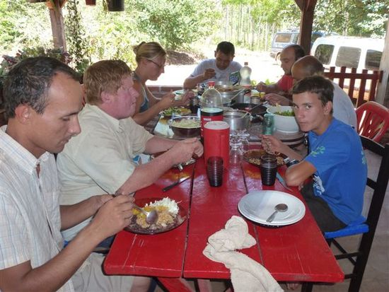 almuerzo auf der estancia lester.