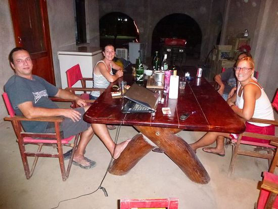 abendessen bei joso, reggi, janebo und josy.