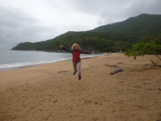 kleine regenpause an der praia jabaquara.