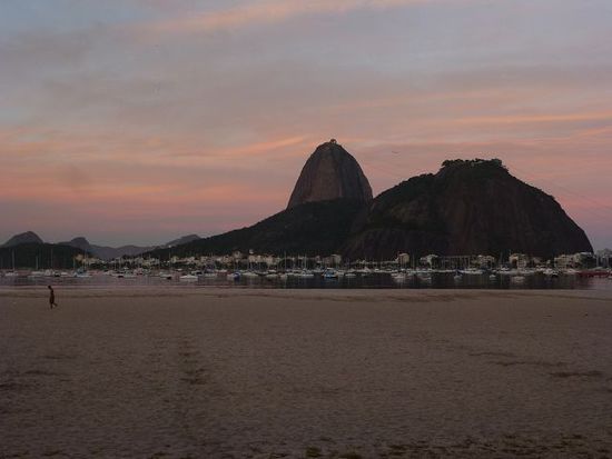 zuckerhut von botafogo aus.