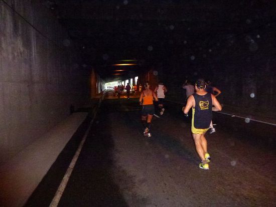 tunnel nach leblon, zeit zum kleider ausringen.