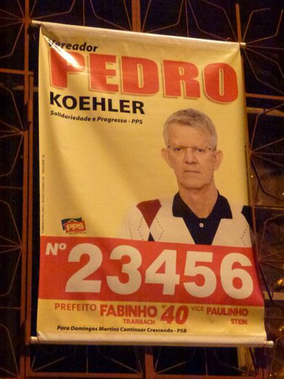 hier hat der personal trainer, modeberater und fotograf etwas versagt, pedro waehlen wir eher nicht.