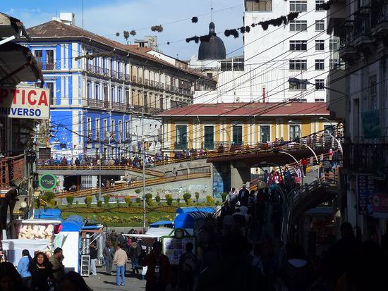 es ist immer was los in der bolivianischen hauptstadt.