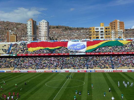 boo-boo-boo, lii-lii-lii, via-via-via, viva bolivia.