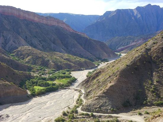 und die unglaubliche strasse geht weiter auf tarija.
