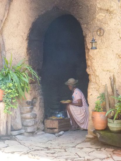 am sonntag gibts maiscrepes nach traditioneller art.
