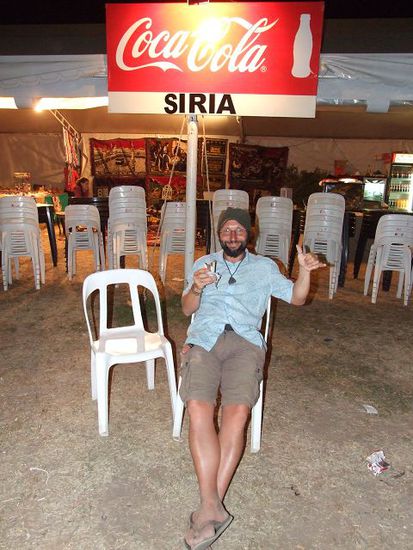 fast wie zuhause, um 3 uhr morgens ein kebab, aber hier ausnahmsweise im argentinischen syrien.