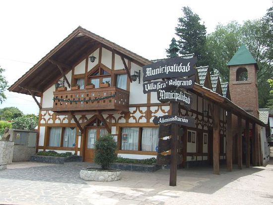 ja sieht schon heimisch aus. das gemeindehaus.