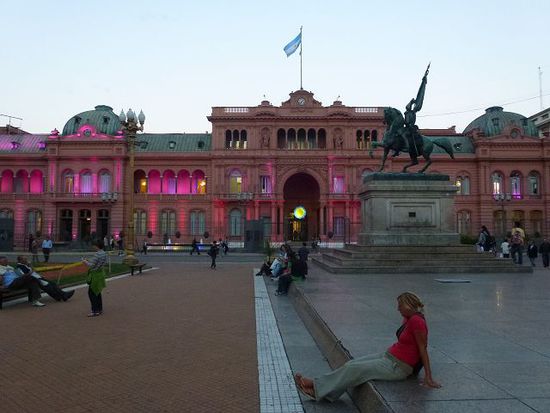 casa rosada zum zweiten, weder evita noch fernanda kommen zum abschied.