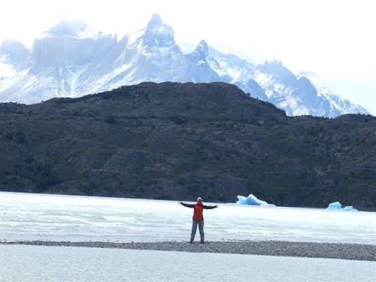 lago grey, anke packt die eisschollen.