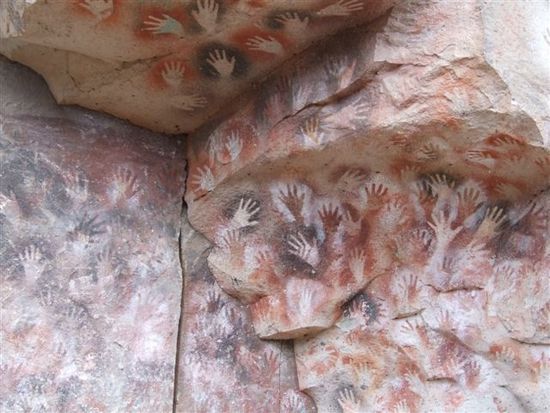 cuevas de los manos (ca 8000 jahre alte zeichnungen der nativos)