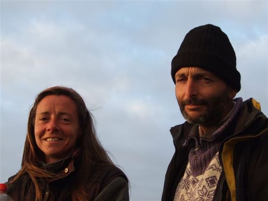 margrit + jörg aus wien am strand von st. barbara