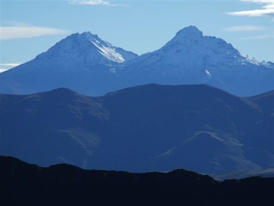 klare sicht auf die illiniza brüder - der linke illiniza norte 5178 meter war schettys erster 5000er vor 6 jahren.