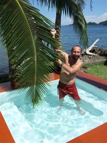 unsere pileta (pool) - längenschwimmen war etwas schwierig.