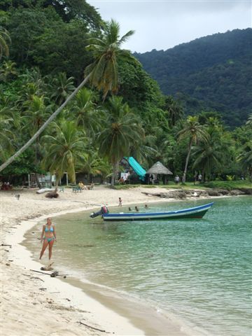 playa miel in panama.