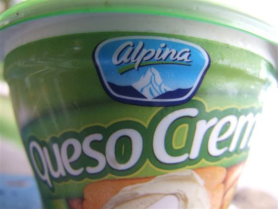 ...wir staunten nicht schlecht über das logo der lokalen milchprodukten...