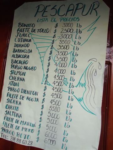 im garten eden der fische, tägliche fischauswahl.
$ = kolumbianischer peso (1000 = 55 Rappen), Lb = libra (Pfund)