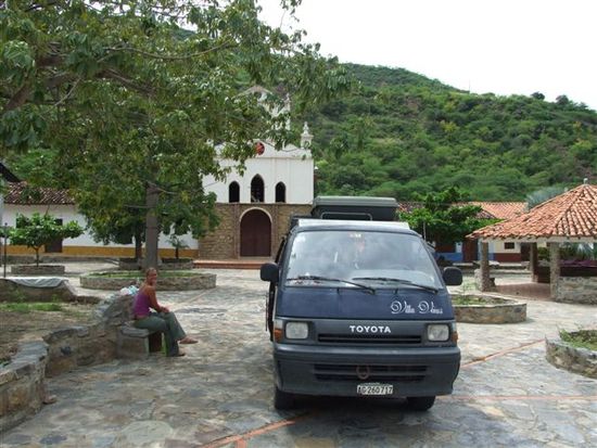 im verschlafenen jordan waren wir wohl so ziemlich die ersten estranjeros (ausländer)