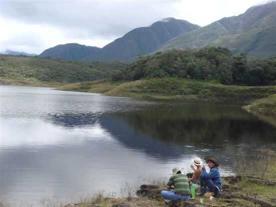 almuerzo an der laguna de palmitos.