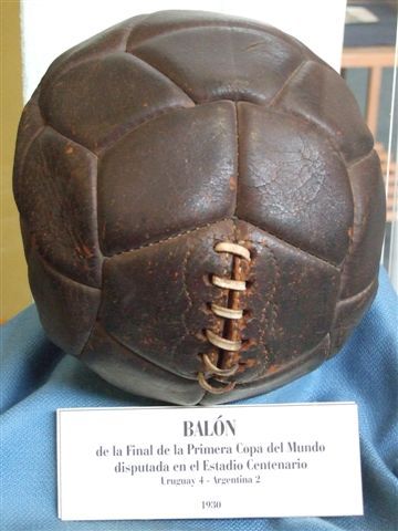 ein edles stück leder, der erste wm-final-ball