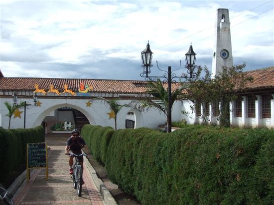 biketour nach guatavita - noch sind wir trocken