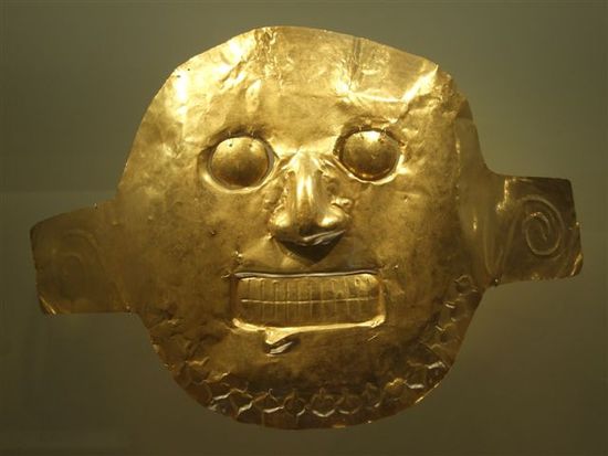 goldene totenmaske