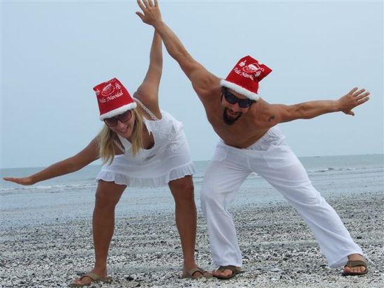 hier noch zwei shoots von unserer feliz navidad fotosession in las penas.
wer keine persönliche feliz navidad karte erhalten hat oder noch eine zusätzliche will darf sich gerne bei uns melden!