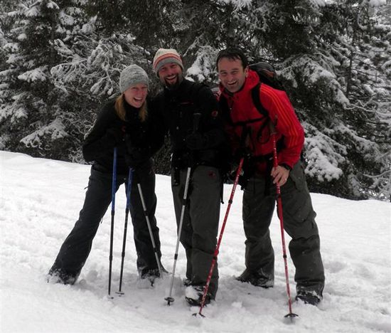 schneeschuhtour ins verschneite tal mit don meier.