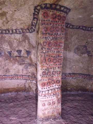 3000 jahre alte malereien haben der zeit getrotzt, nun wird es schwieriger mit licht, luft und feuchtigkeit.