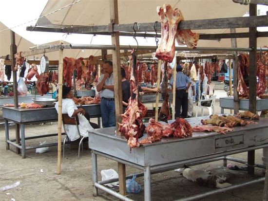 fleischmarkt in restrepo - lomo (filet für 6.00/kg)
