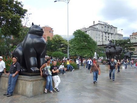 botero hinterlässt seine spuren in der heimatstadt.