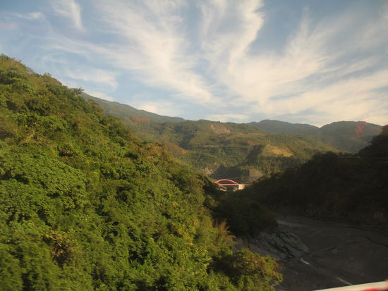 Auf dem weg zur Little Baseball Memorial Hall