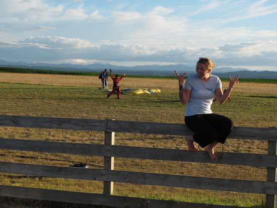 Afterwards I was a very happy crazy chicken!!! A few minutes before I jumped like the one behind me  