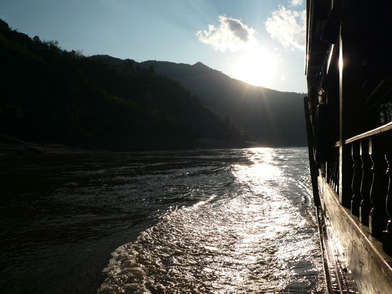 Es wird abend am Fluss!